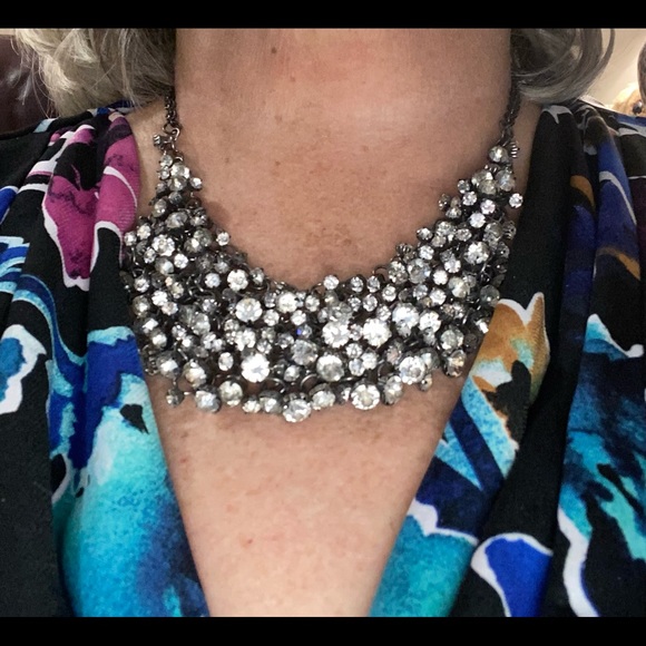 $15 SALE Glass Necklace Bling with Class - Picture 2 of 3